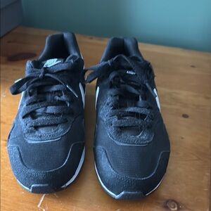 Nike Black Sneakers, never worn